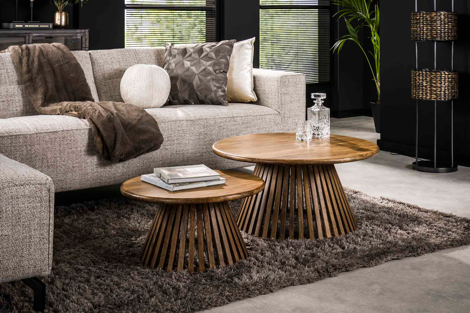 Salontafel Tweak Conisch — Set van 2 — Zand Mangohout