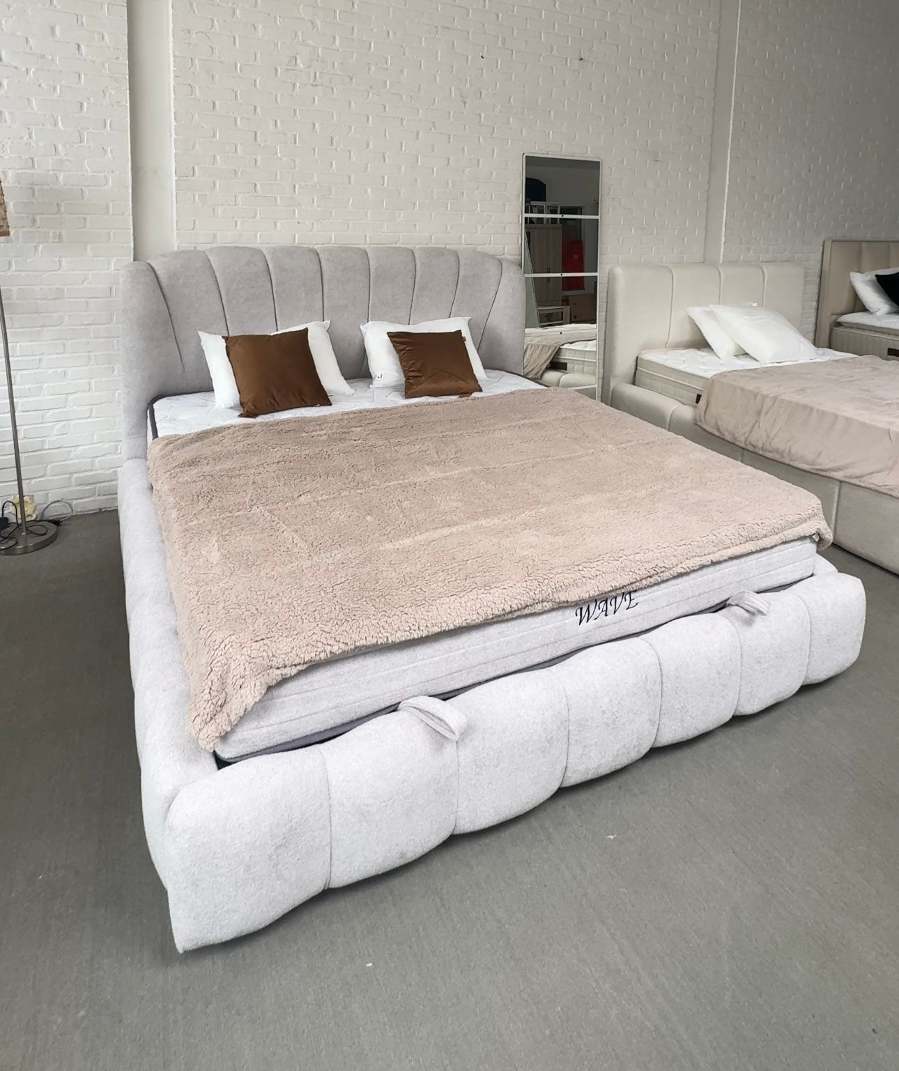 Wave Bed - Grey Shadow