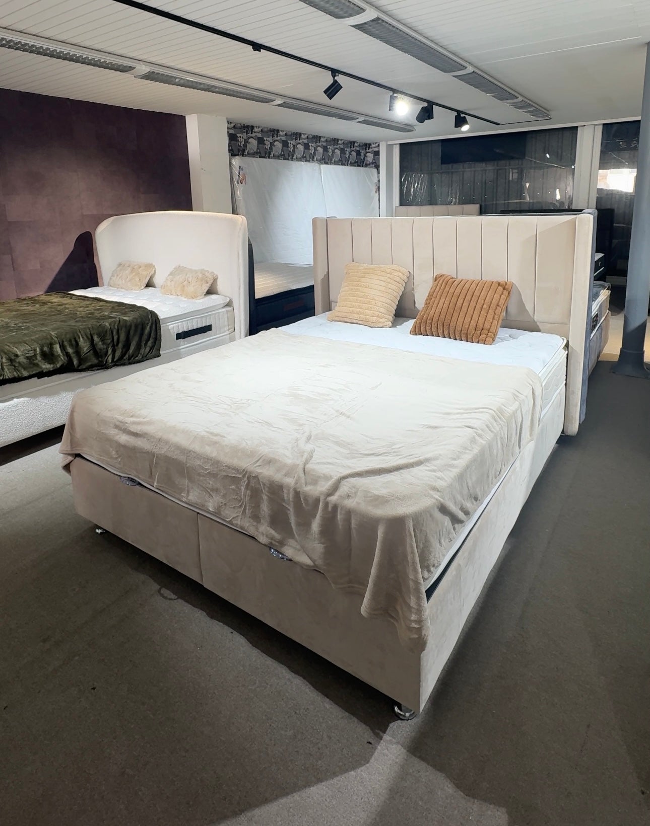 Mira Bed 160x200 cm – Inclusief Pocketveringmatras