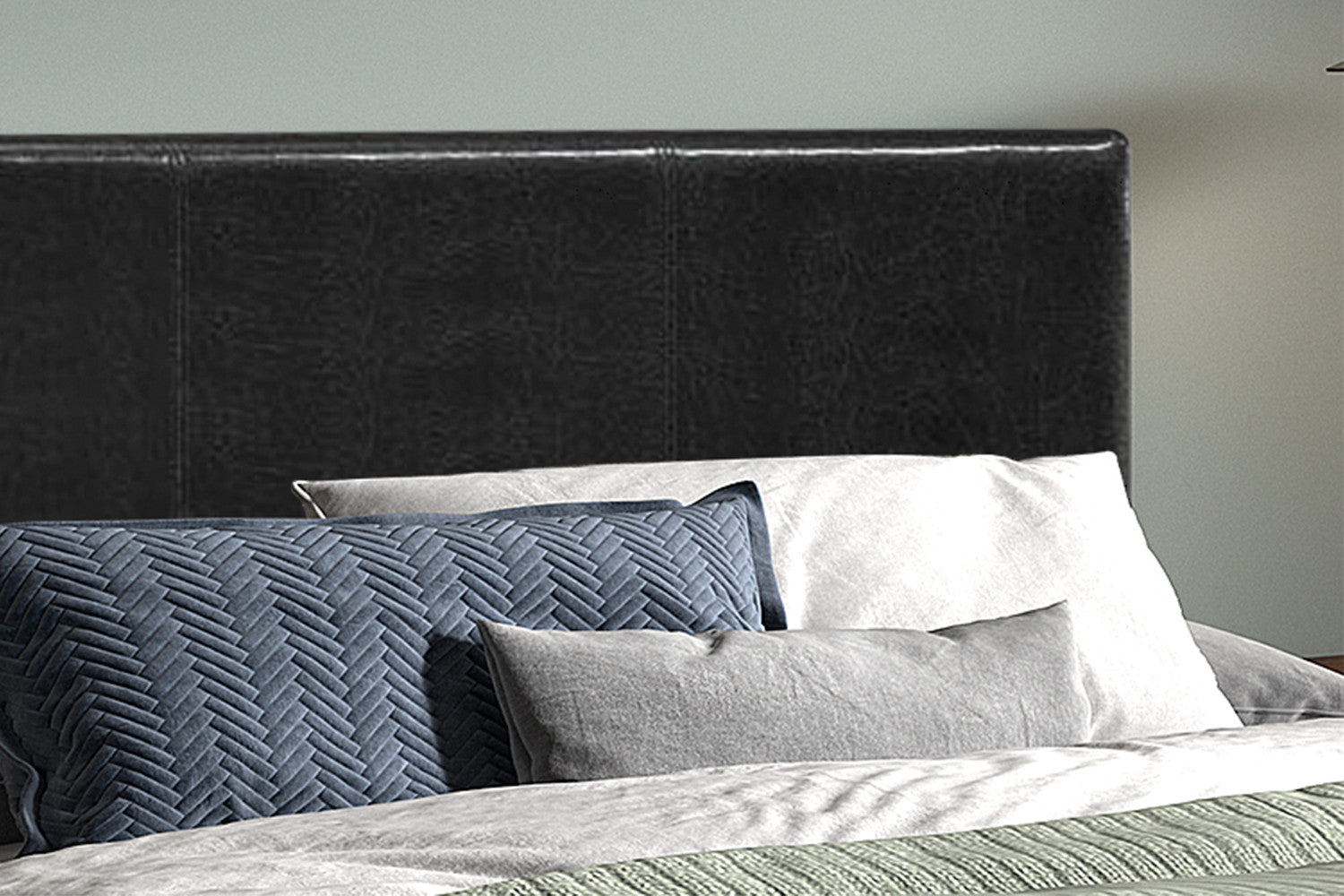 Bed 'Roma' 160x200 met lattenbodem PU Zwart