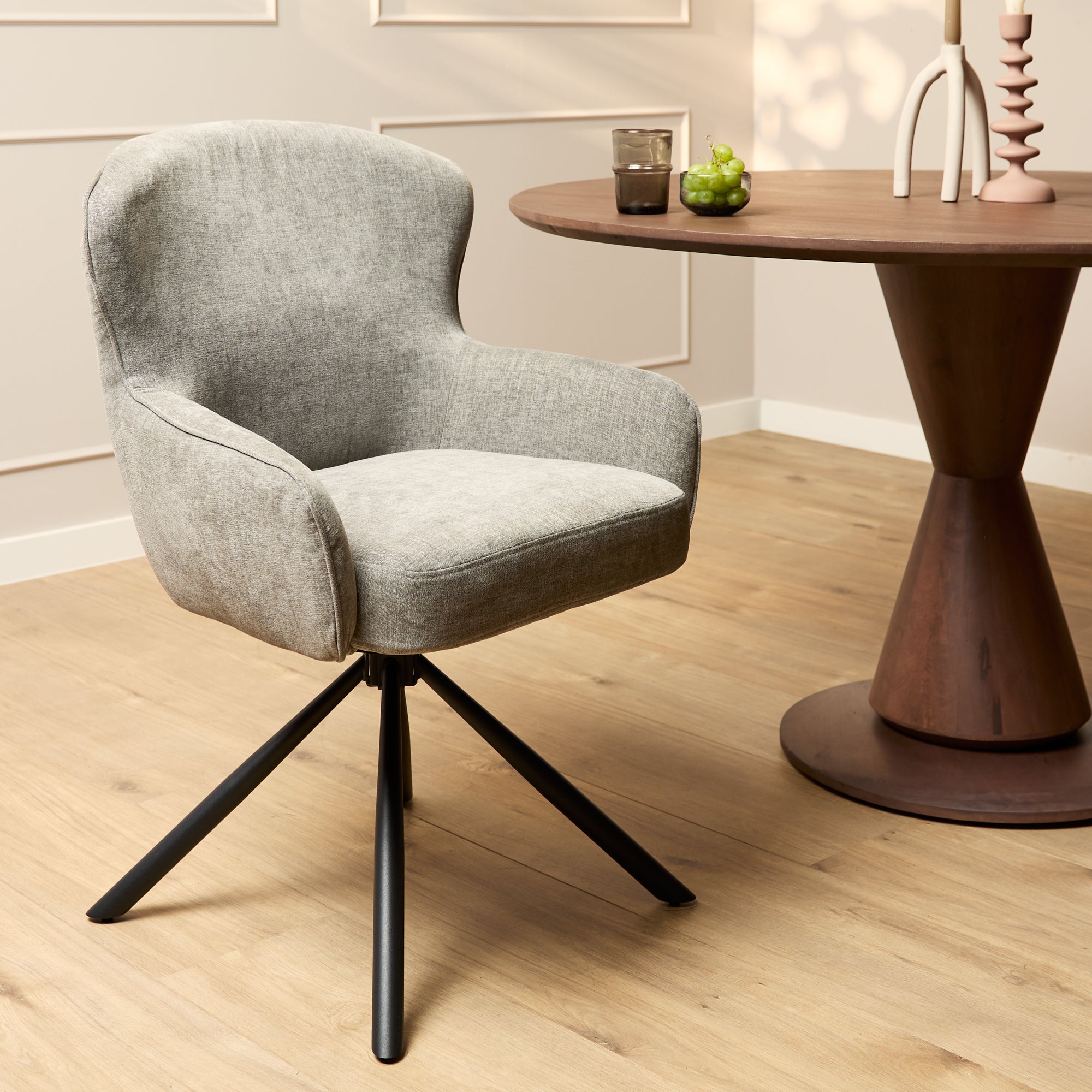 Eetkamerstoel Hanna | Ash Grey | Met armleuning