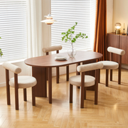 Eettafel | ORKA | Walnut