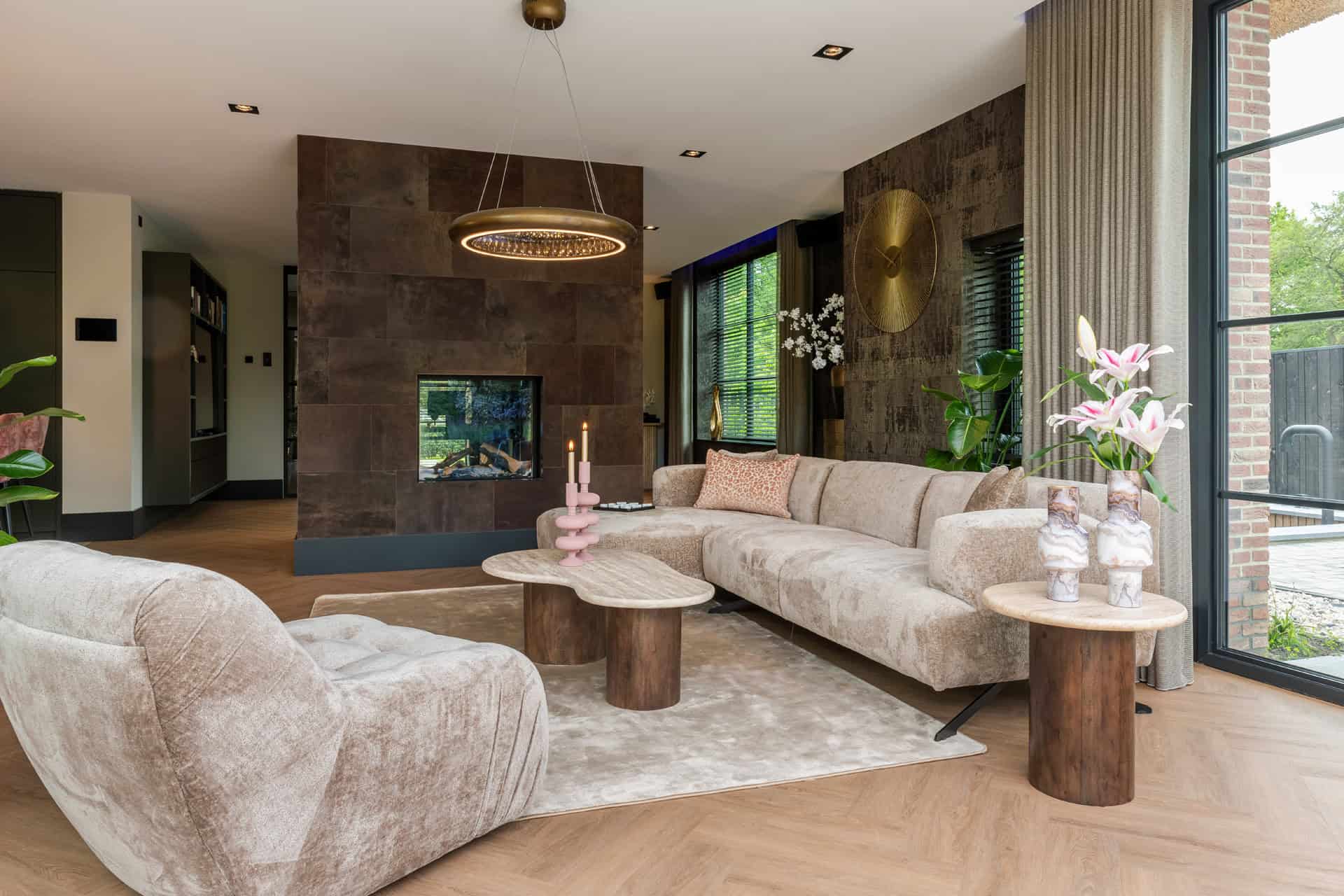 Bijzettafel Douglas 50Ø (Brown)