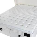 Engelbed - Off White Bouclé