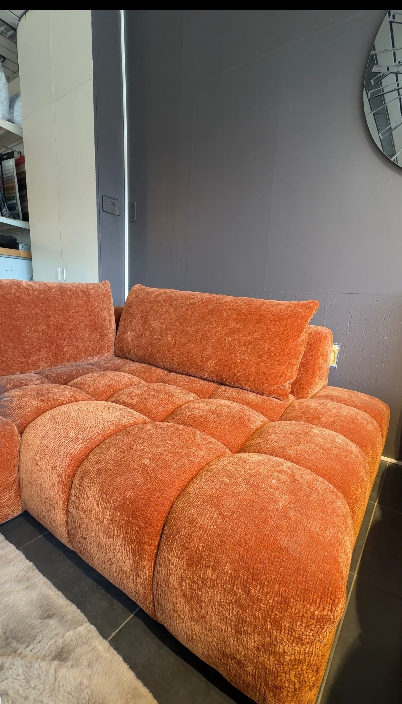 OUTLETDEALS // Hoeksalon Lisa - Hoek Rechts - Oranje kleur