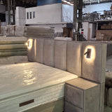 Bed Lorenzo - Verticale Panels met Sfeerverlichting