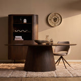 Ovale eettafel Solana Bruin Mangohout