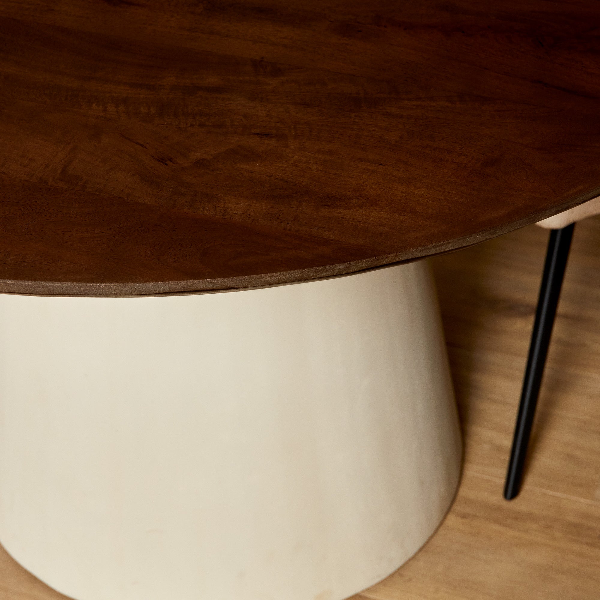 Eettafel Madison Brown |