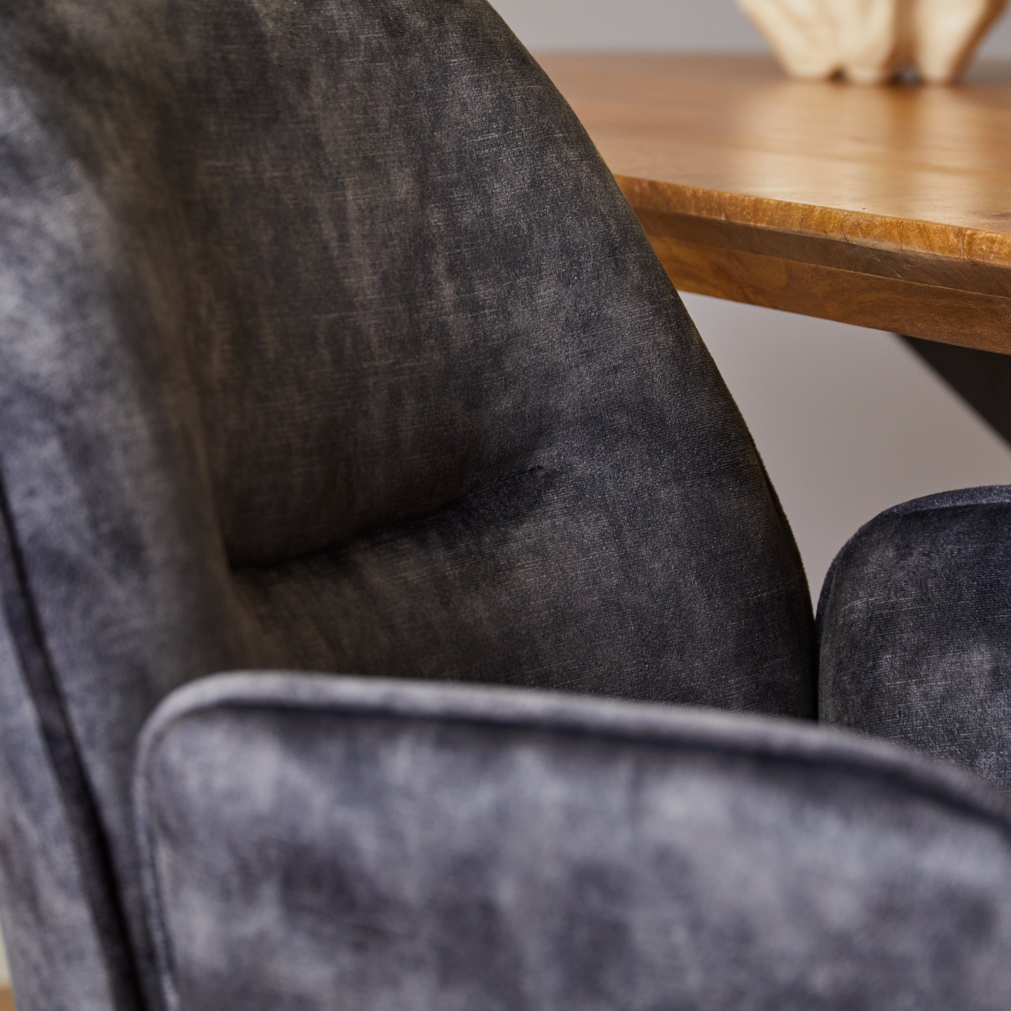 Eetkamerstoel Nova | Antraciet | Met armleuning