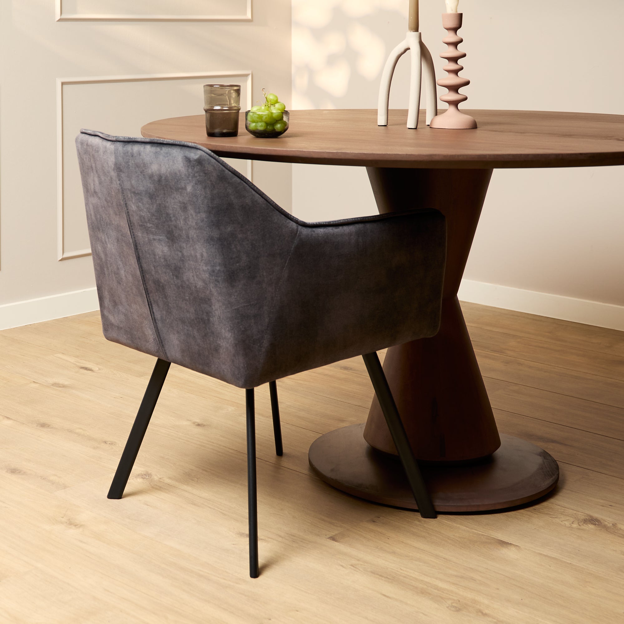 Eetkamerstoel Emma Velvet | Dark Grey | Met armleuning