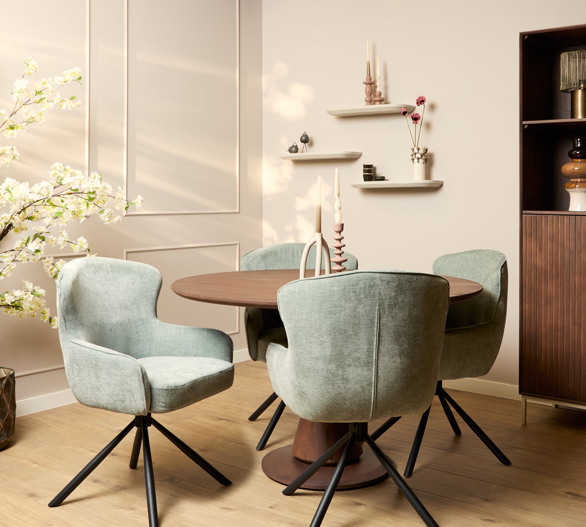 Eetkamerstoel Hanna | Water Green | Met armleuning