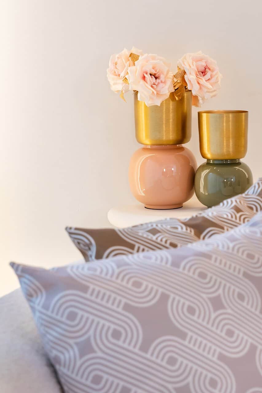 Kussen Marsha 50x50 (Monaco 23050 Chained Quadrant 75 - 8006 Sand)