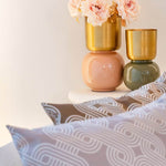 Kussen Marsha 50x50 (Monaco 23050 Chained Quadrant 75 - 8006 Sand)