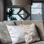 Kussen Marsha 50x50 (Monaco 23050 Chained Quadrant 75 - 8006 Sand)