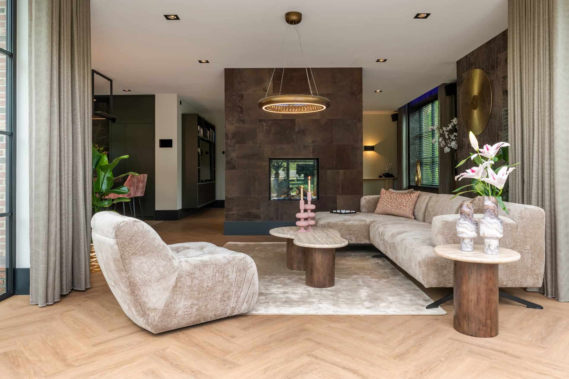 Bijzettafel Douglas 50Ø (Brown)