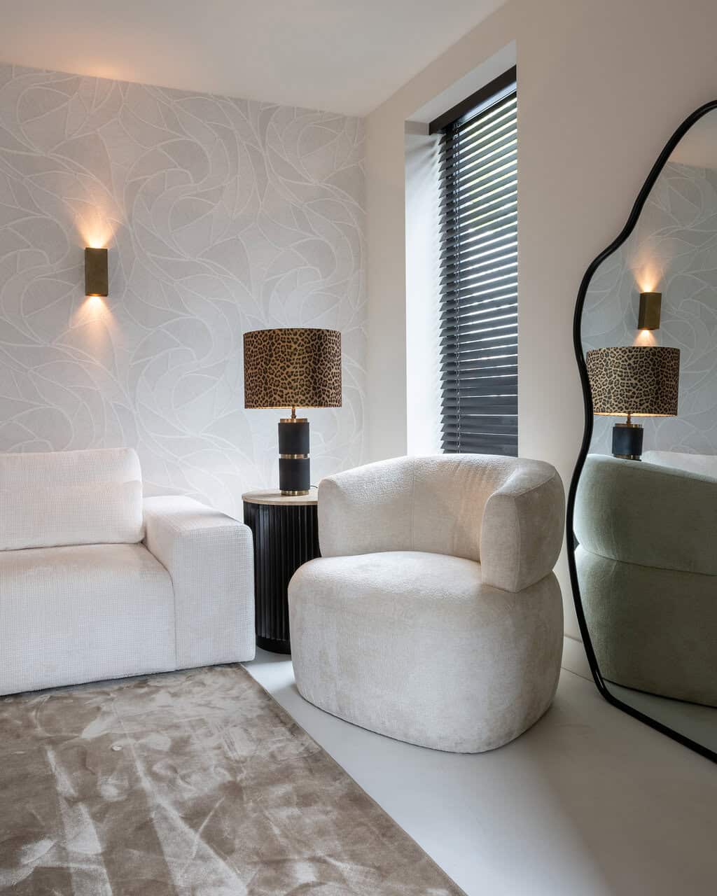 Bijzettafel Hampton 45Ø (Dark brown)