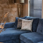 Kussen Meagan 50x50 (Monaco 23050 Chained Quadrant 75 - 8022 Twig)